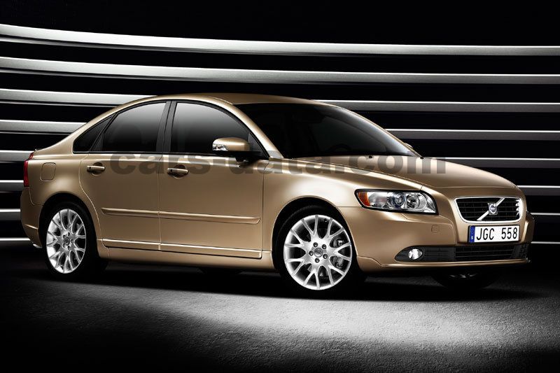 Volvo S40