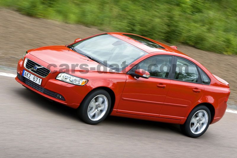 Volvo S40