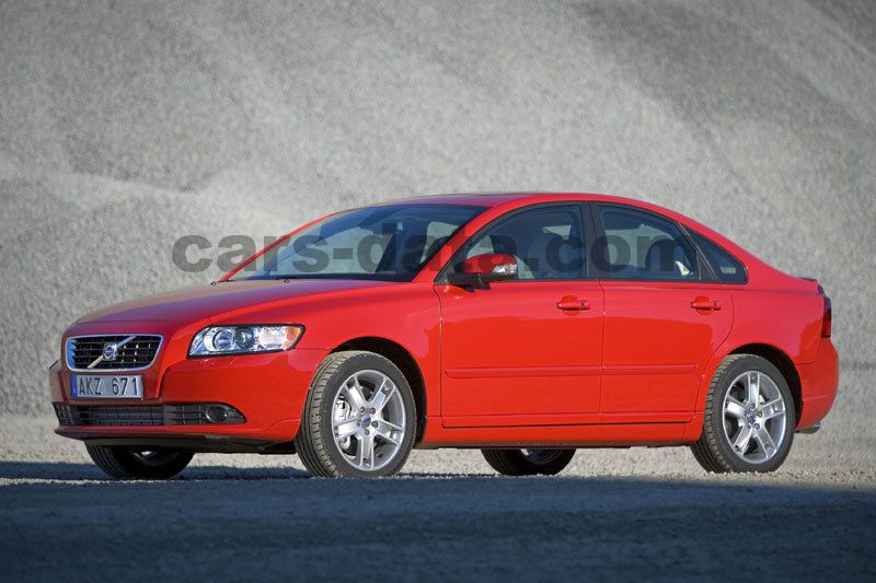 Volvo S40