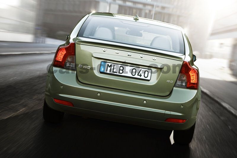 Volvo S40