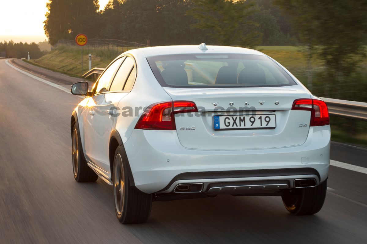 Volvo S60 Cross Country