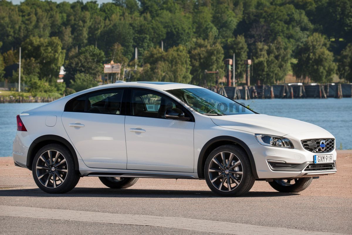 Volvo S60 Cross Country