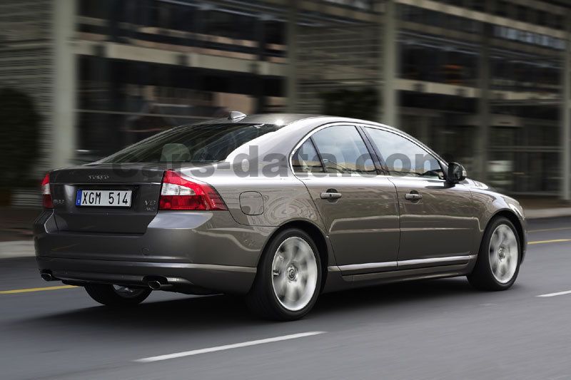 Volvo S80