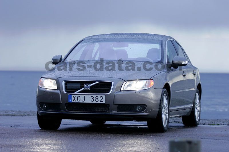 Volvo S80