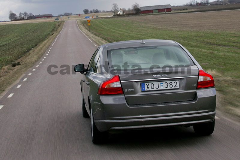 Volvo S80