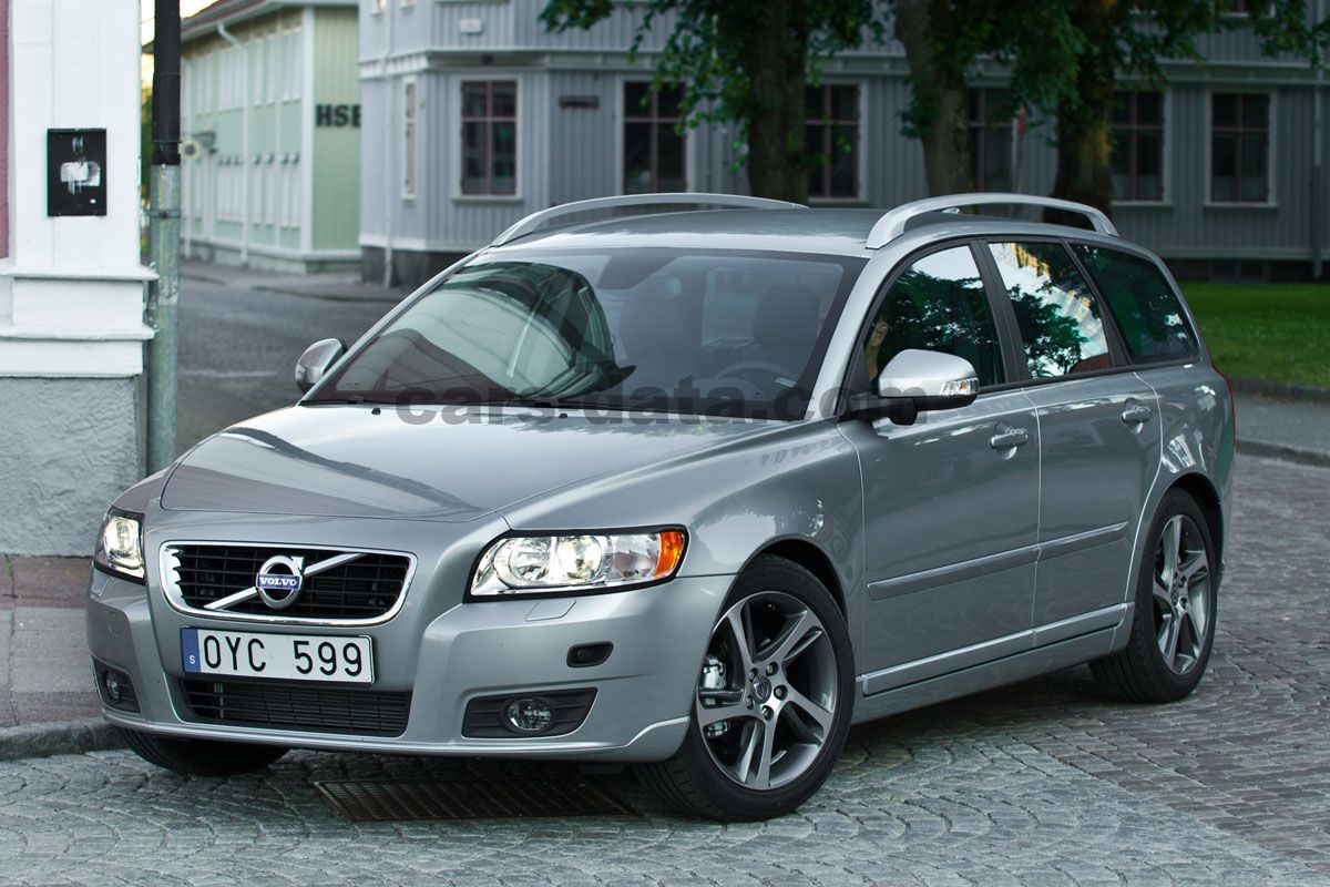 Volvo V50 2007 pictures (8 of 44)
