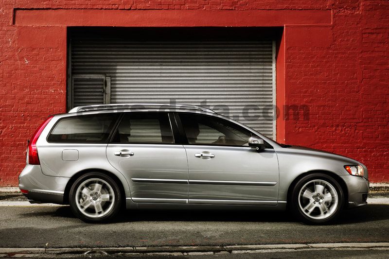 Volvo V50