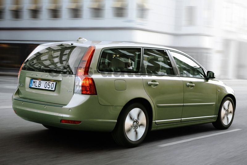 Volvo V50