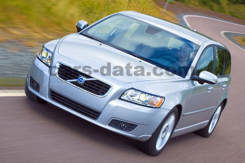 Volvo V50