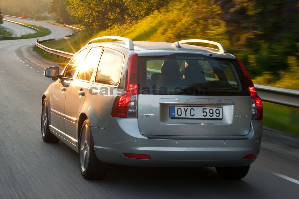 Volvo V50