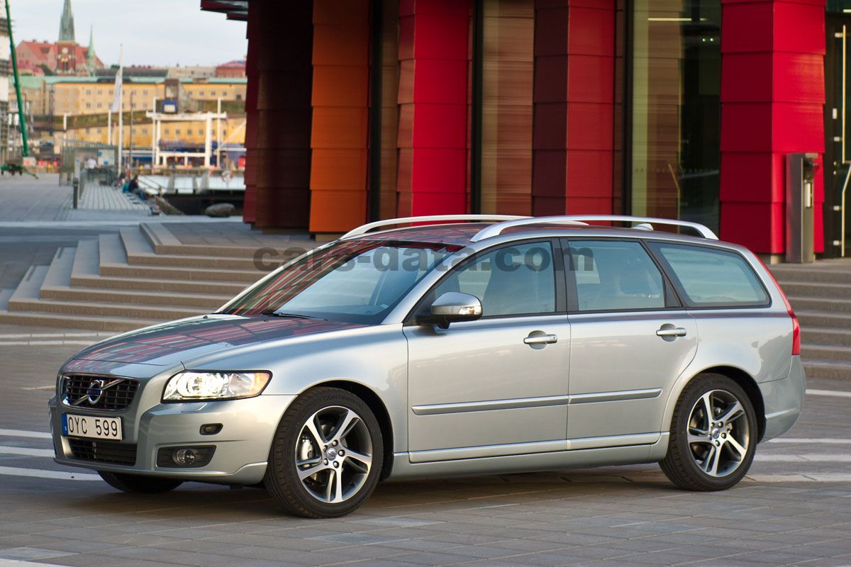 Volvo V50