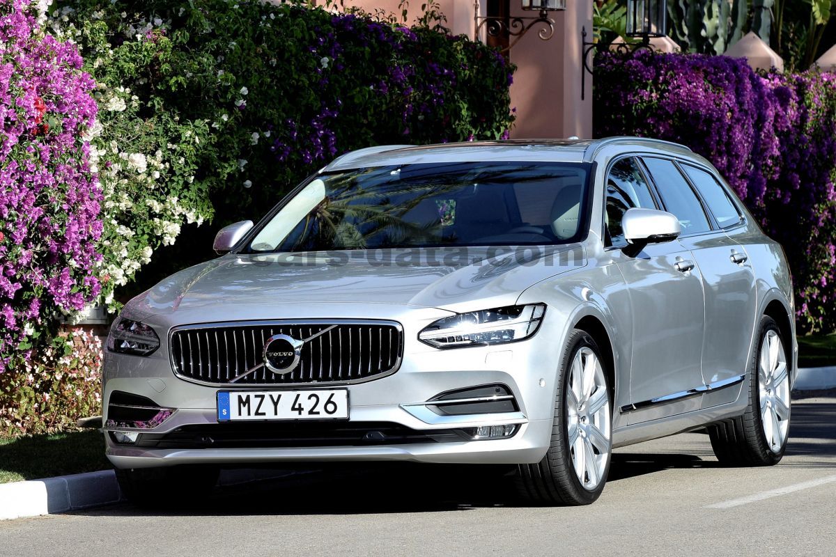 Volvo V90 Cross Country